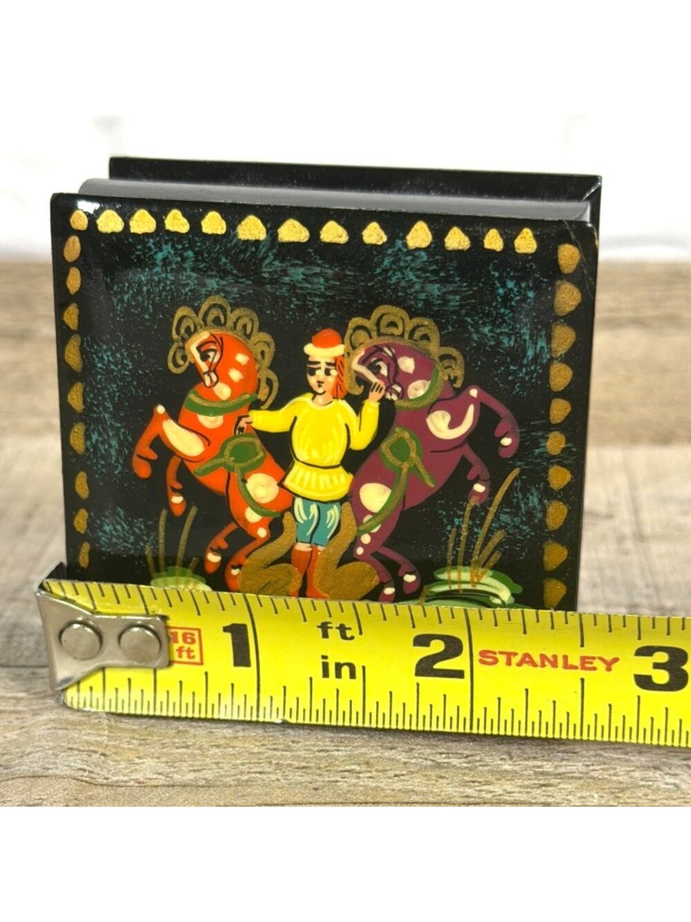 Vintage Hand Painted Russian Fairy Tale Black Red Lacquer Trinket Box Hinged Lid - Picture 8 of 11